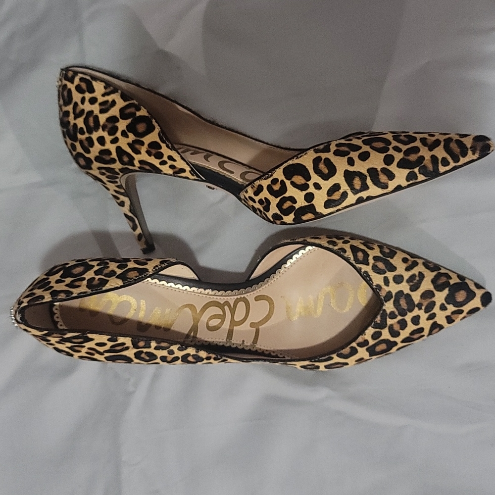 Women's shoe new never worn